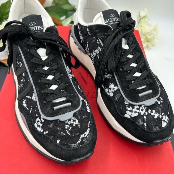 AUTHENTIC VALENTINO GARAVANI LACE STUDDED SNEAKERS Sz 41 - Picture 2 of 10
